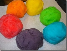 Edible playdough - Toddler Crafts