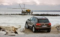 VW Touareg Hybrid - Hybrid Vehicles