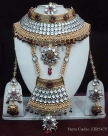 Maroon, Green and Off White Polki Studded Necklace Set - Necklace