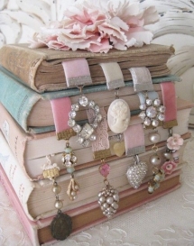 DIY Bookmarks - Fun crafts