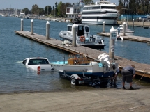 The wrong way to launch a boat - Photos of funny things