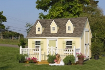 Playhouse - Great outdoor toys for my backyard