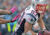 Broncos sign Wes Welker for 2 years $12M - Football