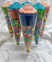 Champagne Glass Cup Cake Holder - CUP CAKE IDEAS