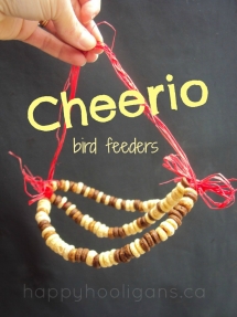 Cheerio Bird Feeders - Activities For Kids To Do