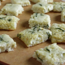 Cheesy Cauliflower Pizza Bites - Weight loss plans