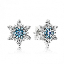 Christmas 2015 Crystallized Snowflake Stud Earrings by Pandora  - Jewelry