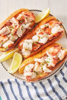 Connecticut-Style Lobster Roll - Cooking