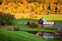 Country Barn beside a pond - Barns