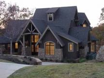 Country craftsman house plan with a great layout - Country Farmhouse