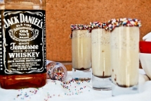 Dirty Road Milkshake Shooters - Ideas for a legendary party
