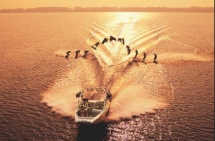 Dope wakeboarding sequence - Wakeboarding is awesome