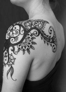 Floral back & shoulder tattoo - Tattoos