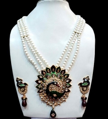 Green, Maroon and Off White Polki Imitation Studdded Necklace Set - Necklace