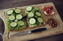 Healthy sandwich with nuts and fruit - Healthy Eating