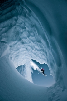 Jumping the chasm  - Ski Pics
