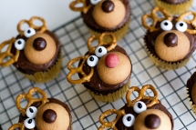 More Christmas Cupcakes - Christmas Baking