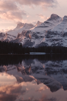 Mount Rundle in Banff National Park - Natural Treasures