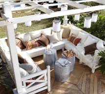 Pergola with amazing seating - Backyard ideas