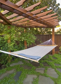 Pergola with hammock - Backyard ideas