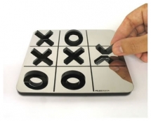Reflective Tic-Tac-Toe - Home decoration
