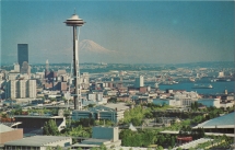 Space Needle & Mt. Rainier in Seattle - Places i would like to travel