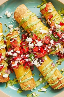 Spicy Chicken Taquitos - I love to cook