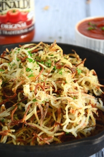 Spiralized Crispy Garlic Curly Fries - Spiralized Recipes