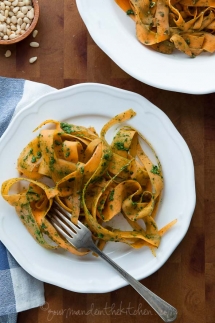Sweet Potato Noodles with Kale Pesto - Spiralized Recipes