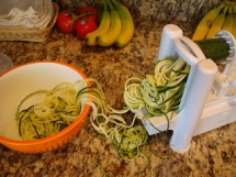 Thai Peanut Zucchini Noodles - Healthy Food Ideas