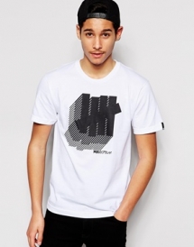 Undefeated Logo T-Shirt - T-Shirts