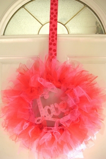 Valentines Day Tulle Wreath - Valentines Day