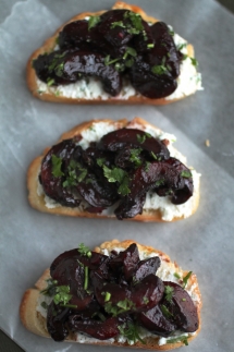 Wine roasted mushroom crostini recipe - Food & Drink