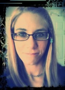 Photo of Amanda Janoushek 