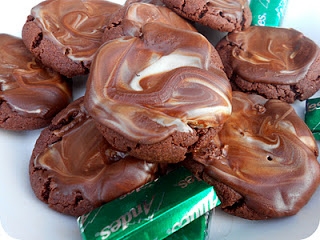 20 Christmas Cookie Exchange Recipes - FaveThing.com