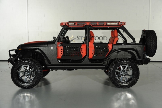 Black & Red Jeep Wrangler Unlimited Starwood Custom - Image 3