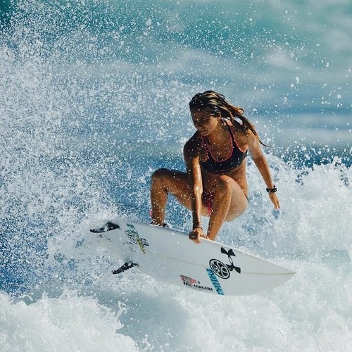 Brianna Cope rippin' up a wave