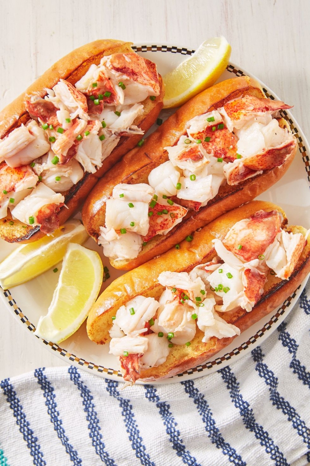ConnecticutStyle Lobster Roll