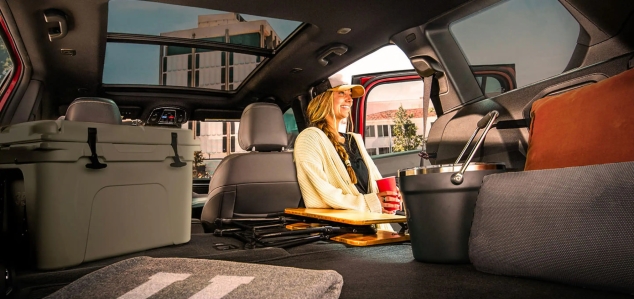 Could the 2026 Jeep Cherokee Hybrid Be the Ideal Road-Trip SUV? - Image 3