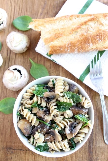 Creamy Goat Cheese Pasta with Spinach & Mushrooms