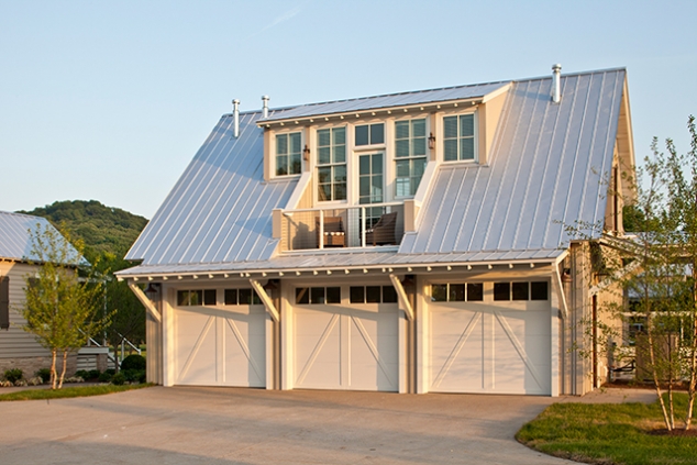 Detached garage with living space and large windows