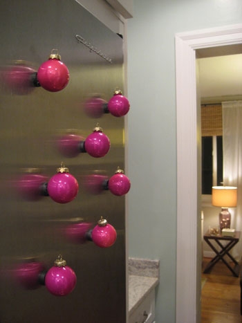 DIY fridge magnet Christmas ornaments