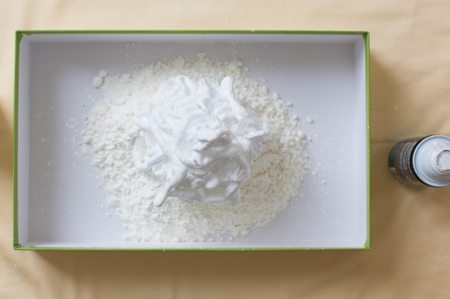 DIY Indoor Snowmen