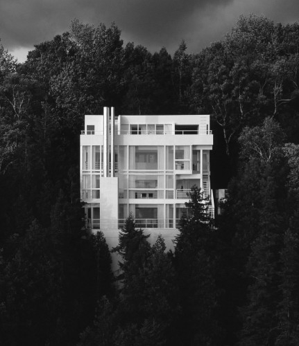 Douglas House by Richard Meier & Partners Architects  - Image 2