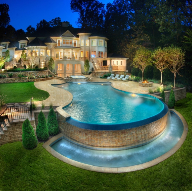 Dream House & Pool - FaveThing.com