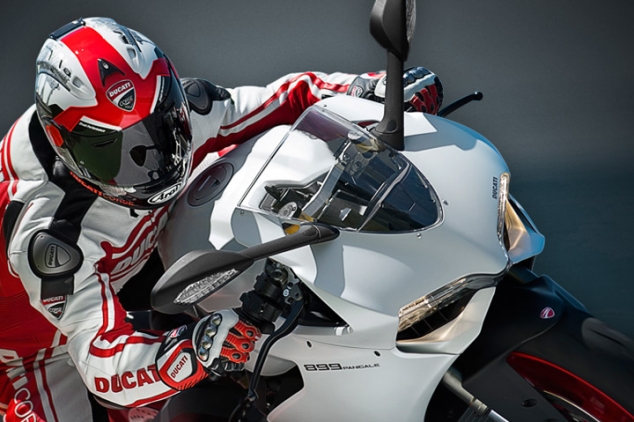 Ducati 899 Panigale Motorcycle - Image 3