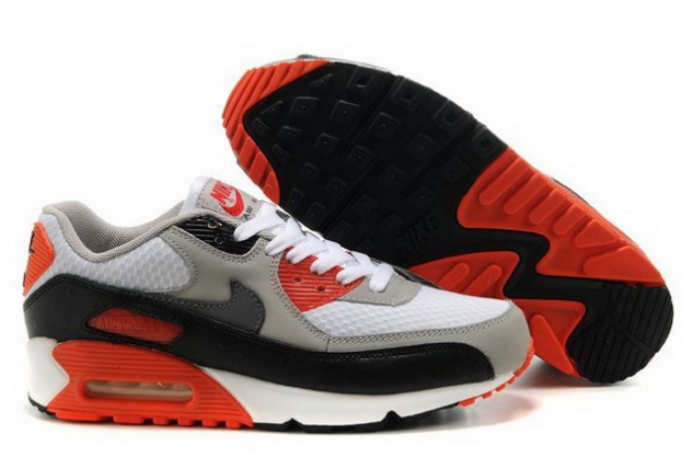 nike air 90s trainers