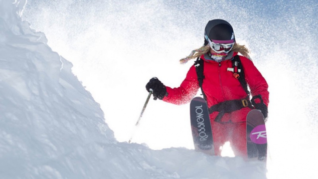 Lynsey Dyer - professional skier - Image 3