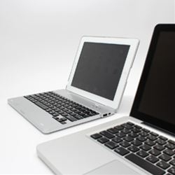 iPad keyboard case made to look like MacBook Pro