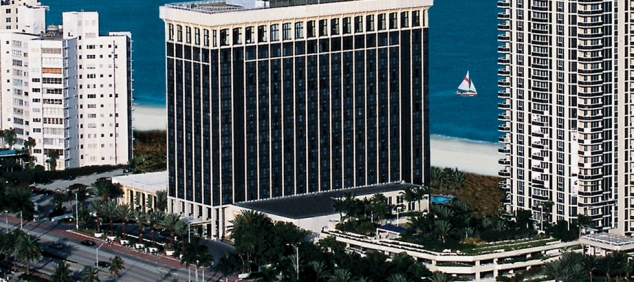 Miami Beach Resort - Miami Florida - Image 2